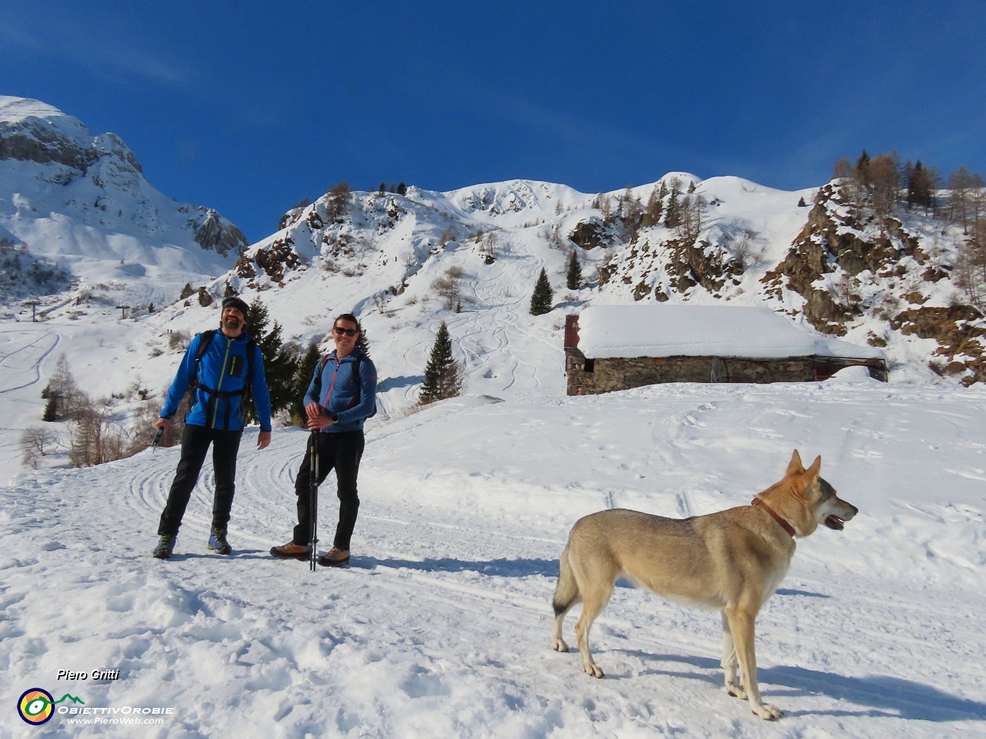 18 Bella vista sul Monte Cavallo a sx e Siltri a dx.JPG